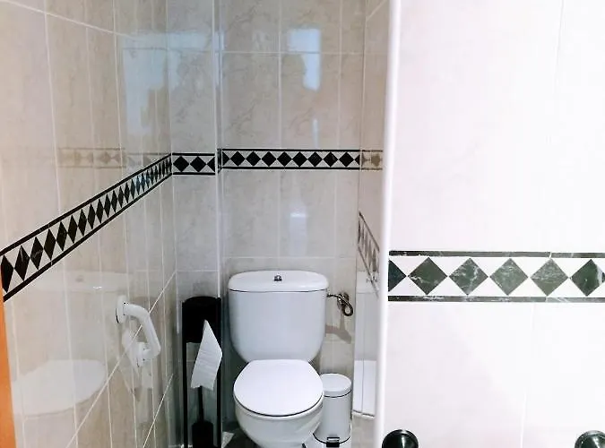 Tirwal Juderia Lägenhet *