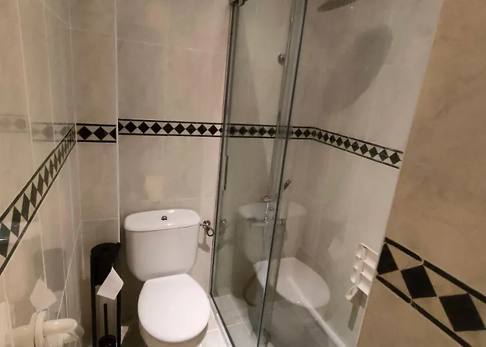 Tirwal Juderia Lägenhet *